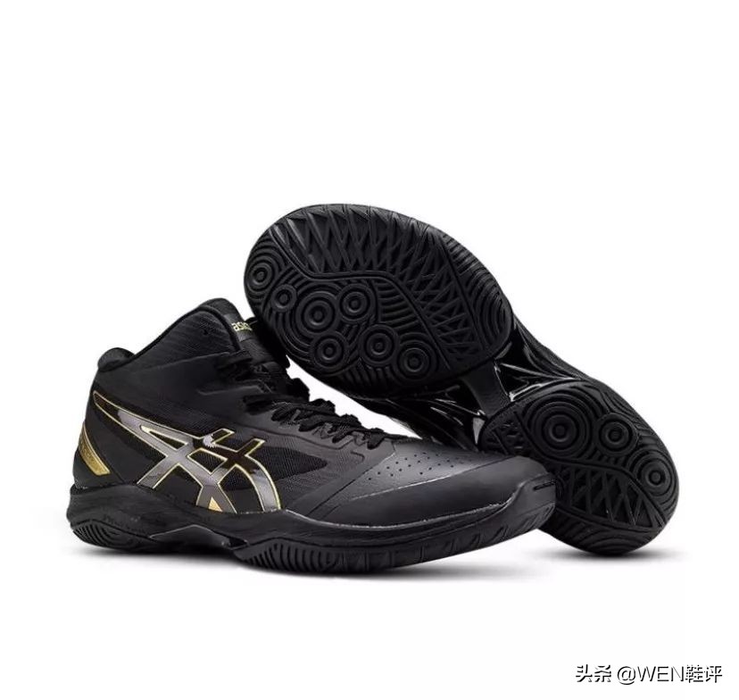 教练穿球鞋,教练穿nike