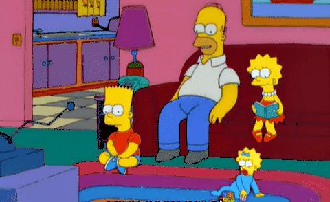 孩子错误的坐姿对身体有什么危害,错误的坐姿对身体有什么危害