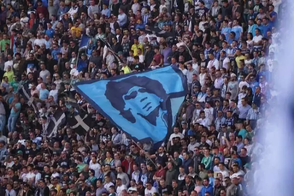 那不勒斯之神马拉多纳完整版,那不勒斯巨星马拉多纳