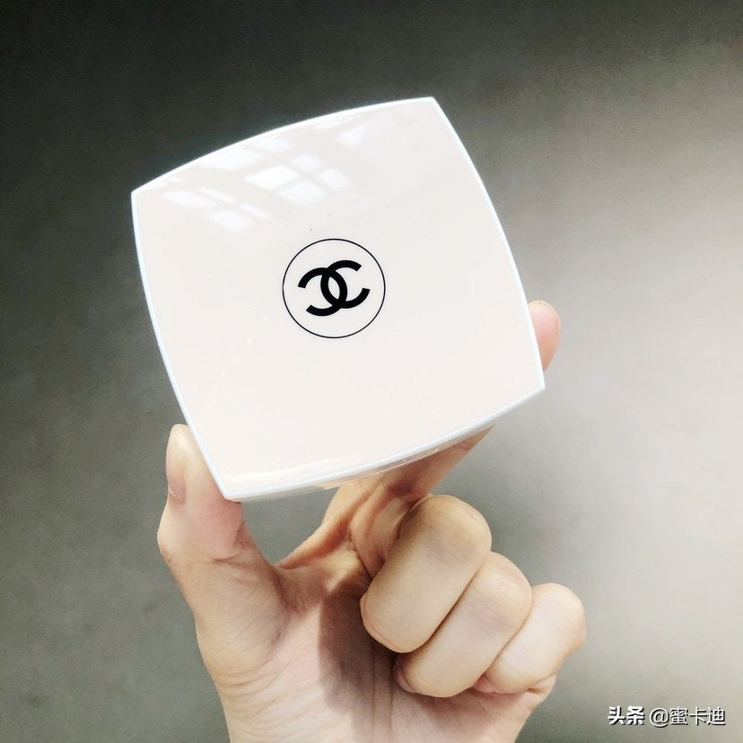 大牌遮瑕粉饼气垫二合一推荐,气垫粉饼遮瑕持久不脱妆第一名