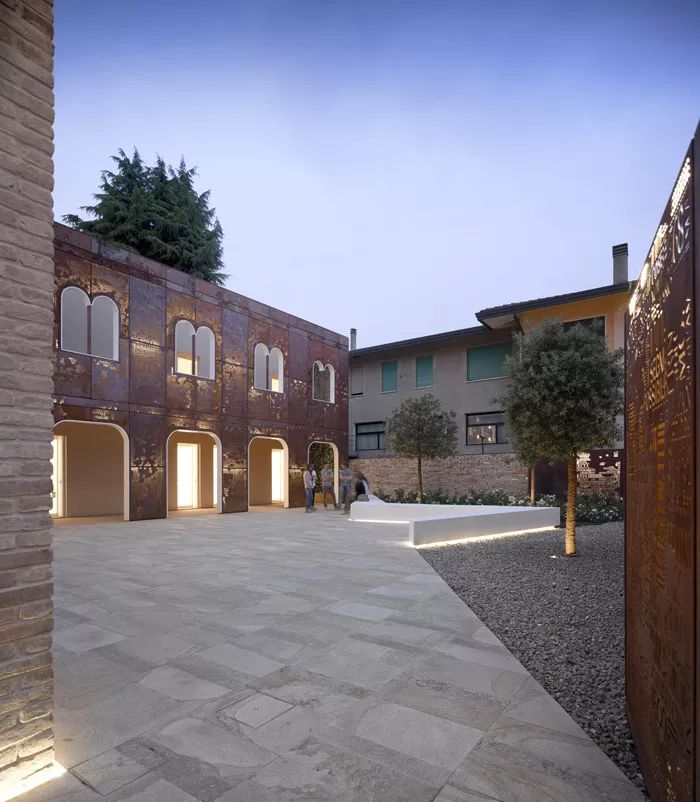 什么是耐候钢价格多少,什么是耐候钢