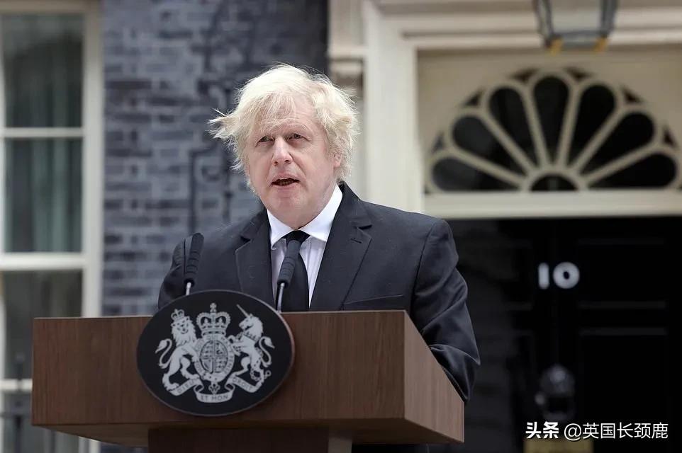 “感谢74年的陪伴，来生一定要再做我的爱人，好吗？”