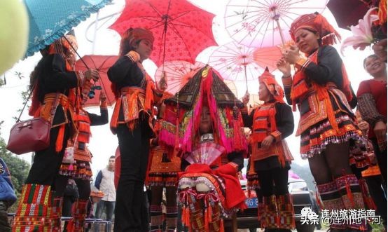 瑶族家乡风情,回到奶奶的故乡