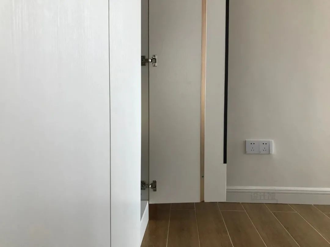 实木多层板做柜门容易变形吗,1.7米多层板做柜门会变形吗