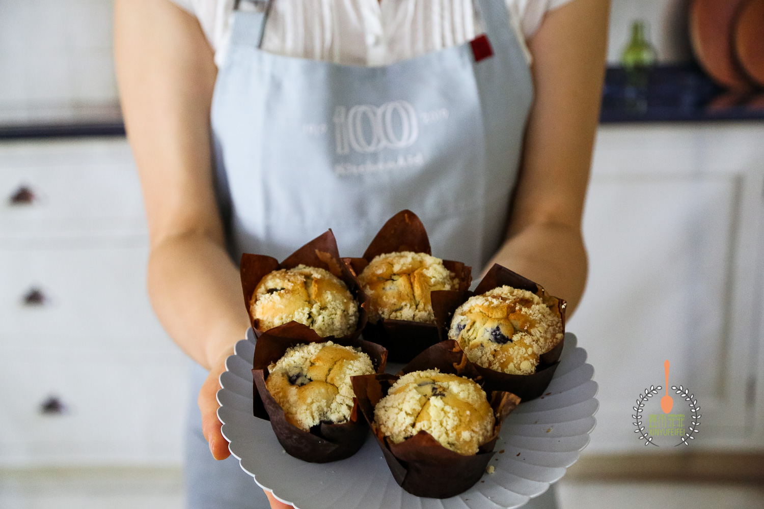 星巴克卖15一个，花同样钱自己动手做了8个，一次过足瘾，随便吃