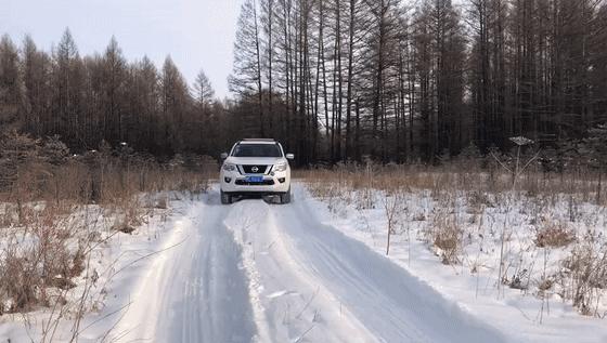 途乐越野测试对比,途达和途乐越野视频