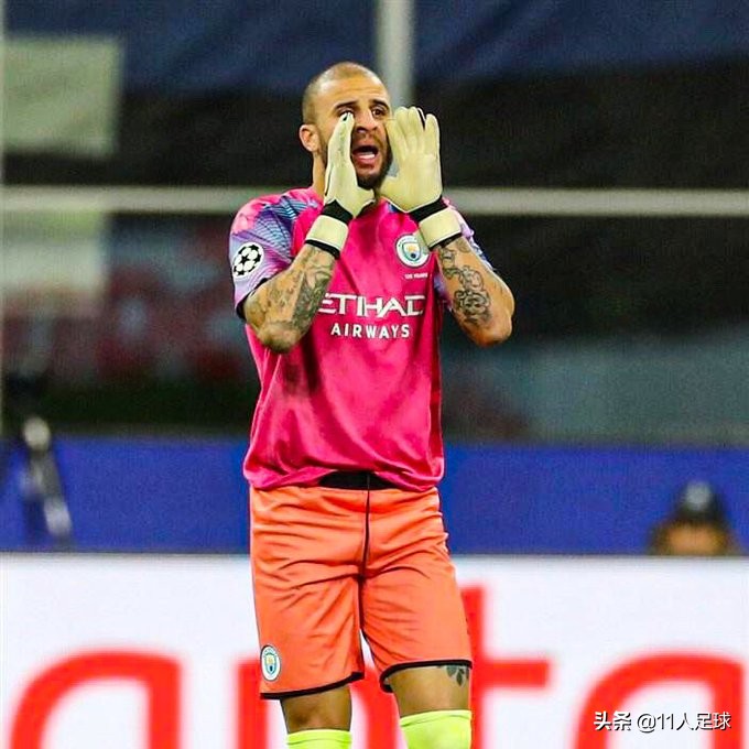 客串的神，从特里到沃克，细数被迫带上手套的7大门神