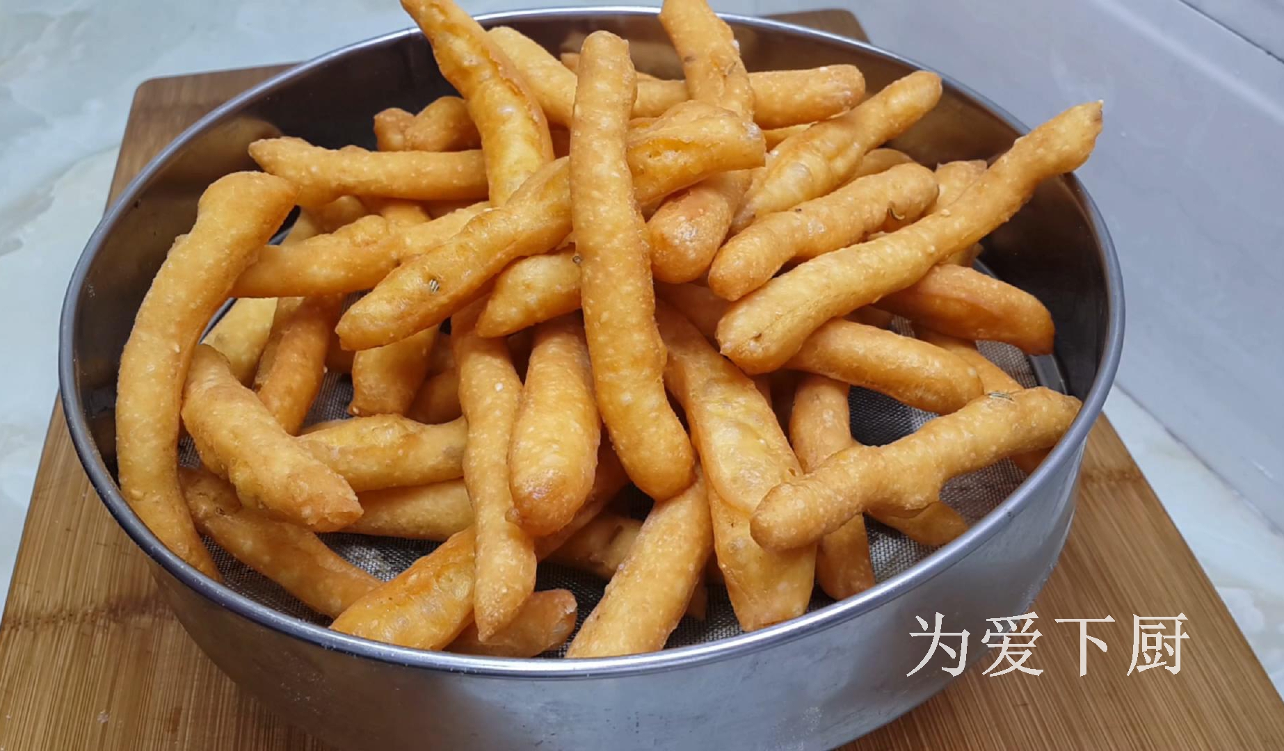 自制小油条家常做法和配方大全,筷子搅搅就能做的空心小油条