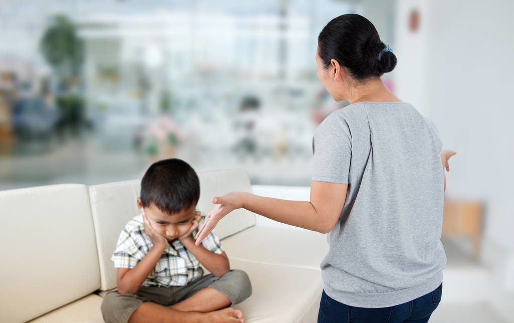 孩子太犟是性格缺陷吗,孩子太执拗怎么处理