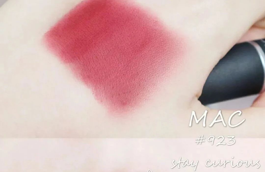 李佳琦推荐了三百多只口红，我帮你们选出了绝对不会出错的八只