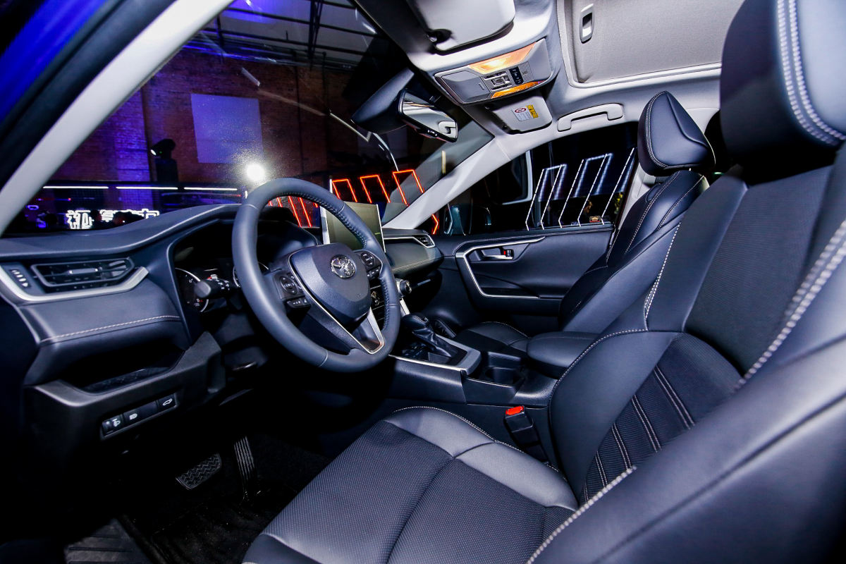 如果我有30万推荐买什么车,现在买这四款20万级合资suv最划算