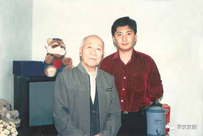 刘新阳：悠悠烟水阔无尘心迹铭——怀念刘曾复先生