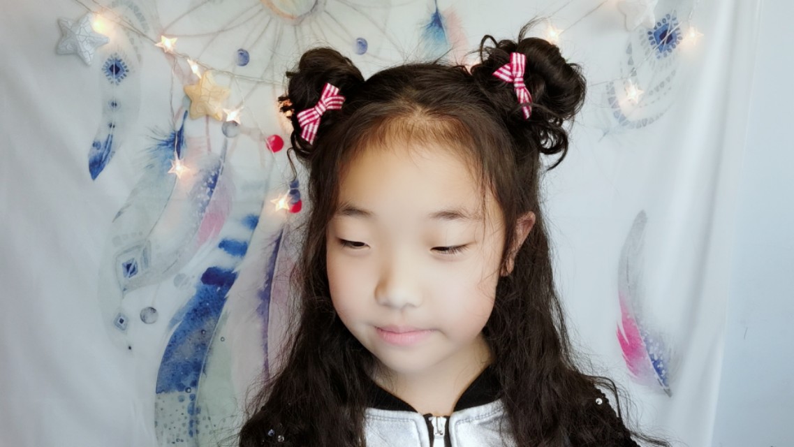 适合卷头发的编发儿童,儿童编发扎头发教程简单漂亮