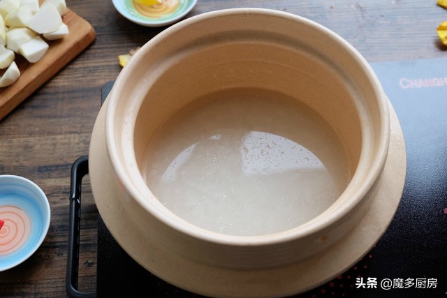 在家做煲仔饭的方法,在家怎么做煲仔饭加什么汁