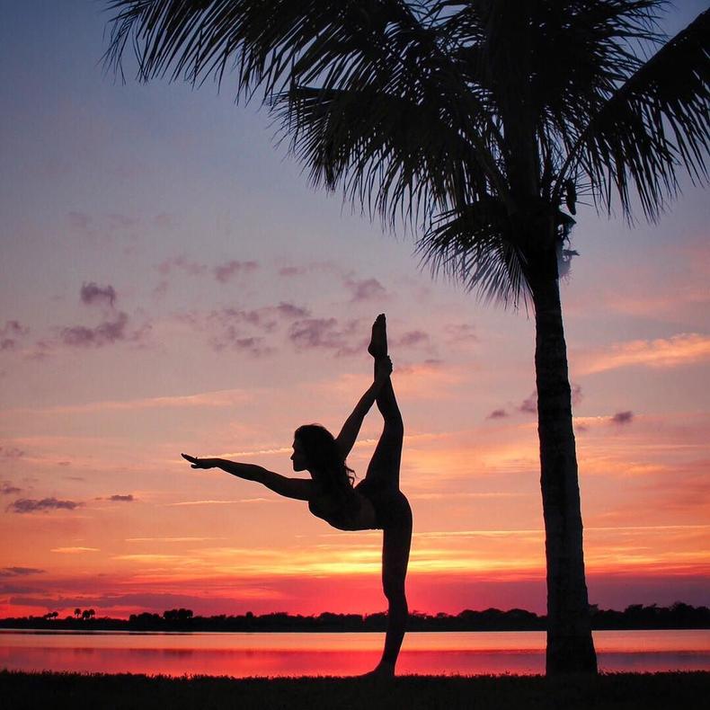 小腹难减凸起是什么原因,小腹凸出怎么纠正