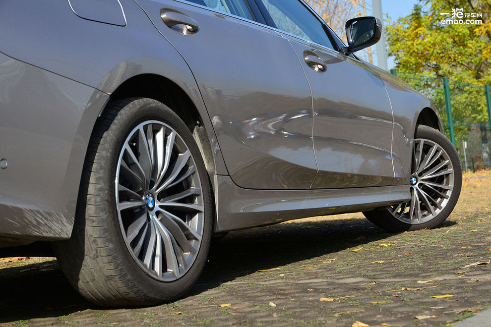 2020宝马325li首发版和现在的区别,宝马325li加装曜夜套件