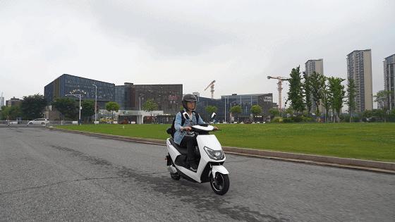 极速58km/h，为硬汉型男打造丨比德文锐舰E50评测报告