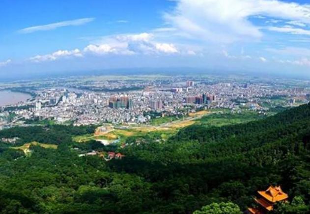 广西十大县人口排名,广西人口超过10万的镇有几个