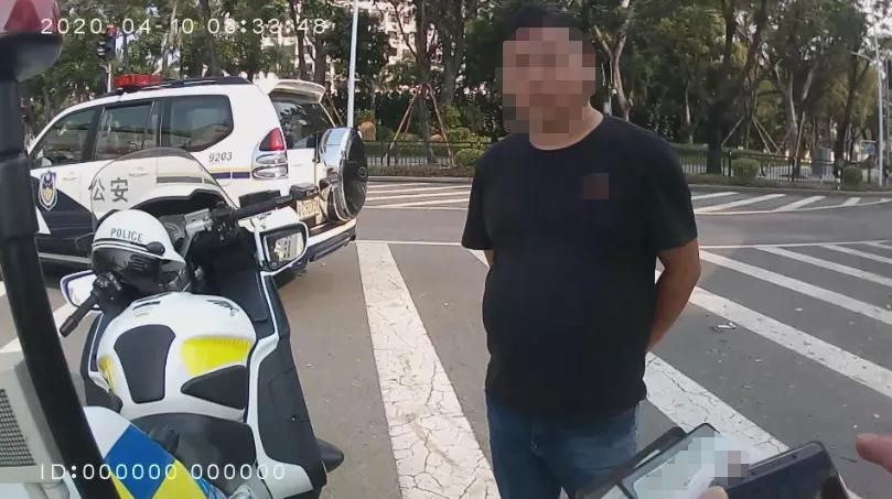 去情侣路海边玩沙要注意，珠海已有近千名司机被罚款扣分！