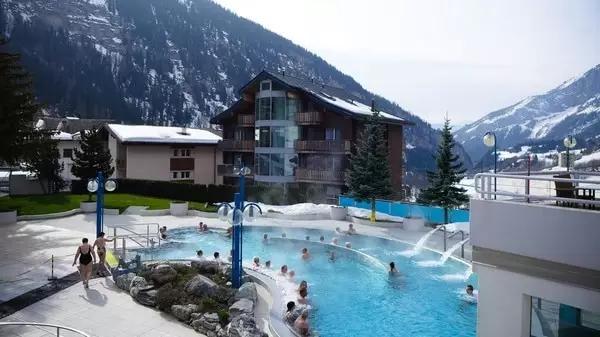 世界著名温泉,最好的温泉度假小镇