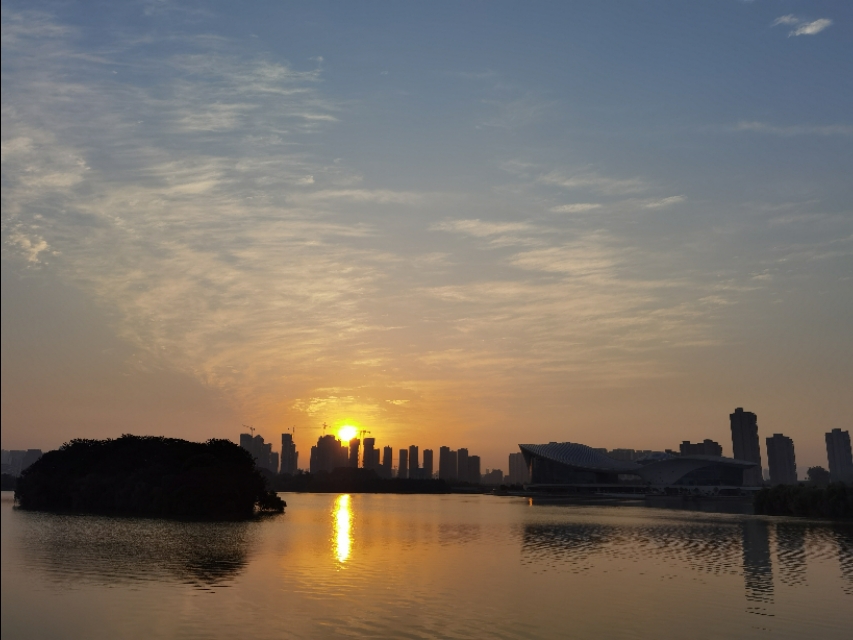 苦难的岁月电视剧全集,苦难的岁月三部曲