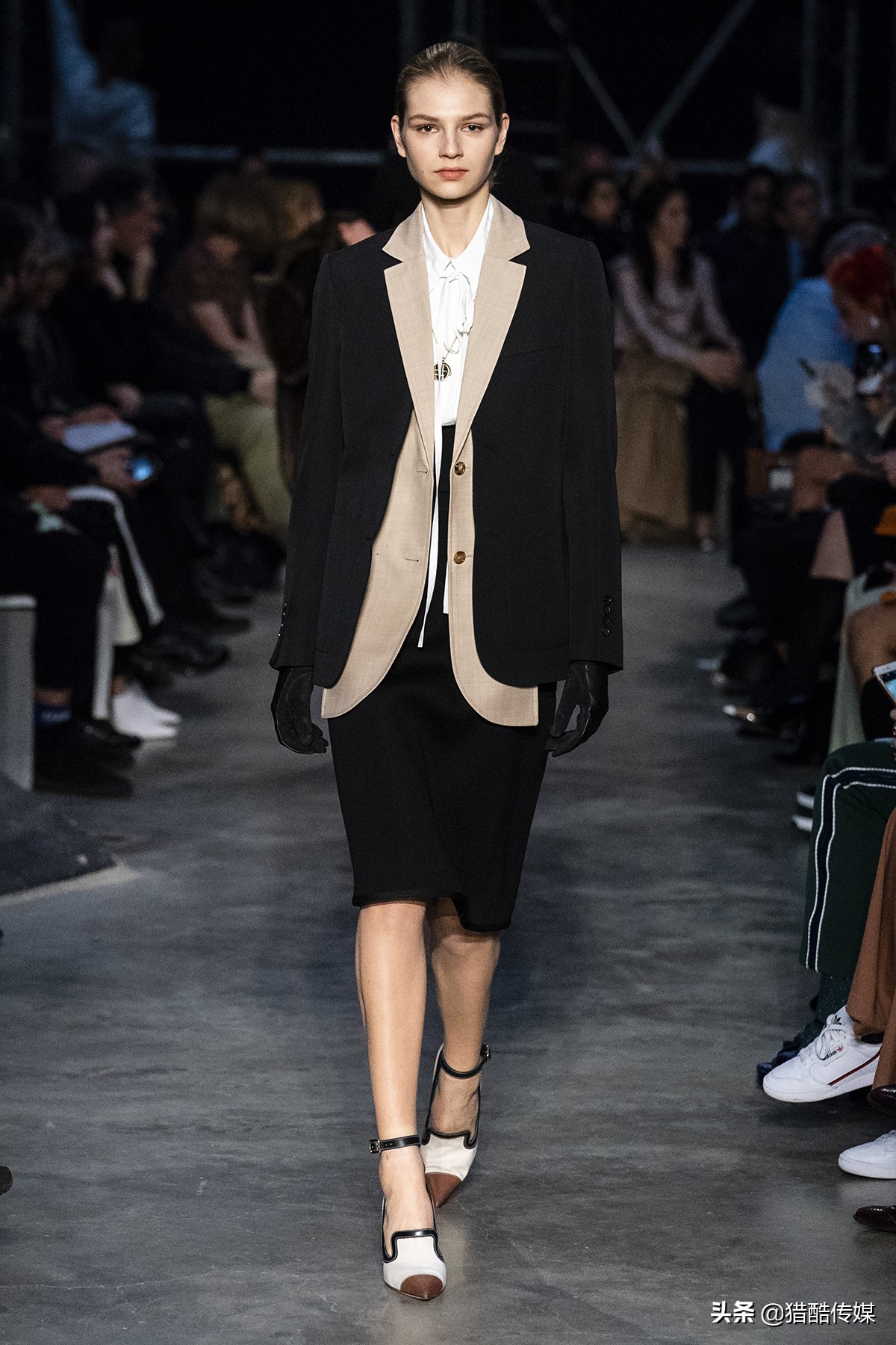 burberry 风衣 (burberry 2022)