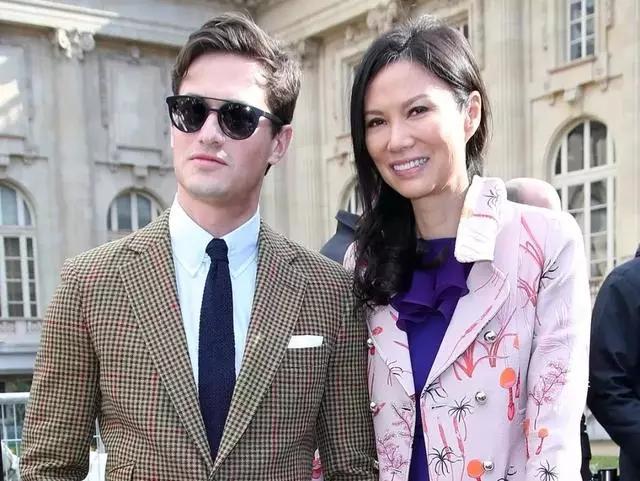 邓文迪为什么是传奇人物,邓文迪为何知名度这么高