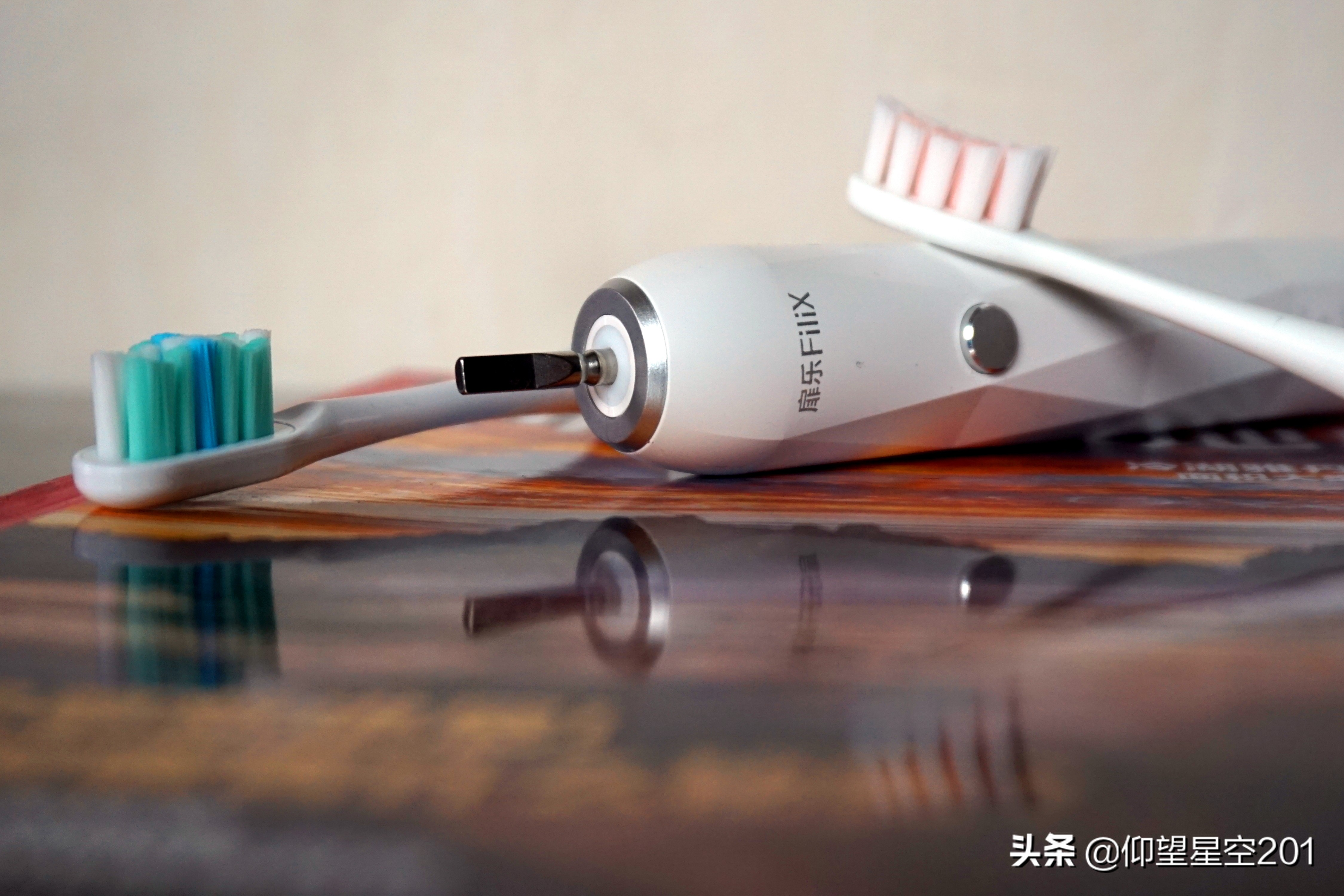 不伤牙的扉乐电动牙刷体验如何,扉乐电动牙刷测评（杀菌烘干篇）