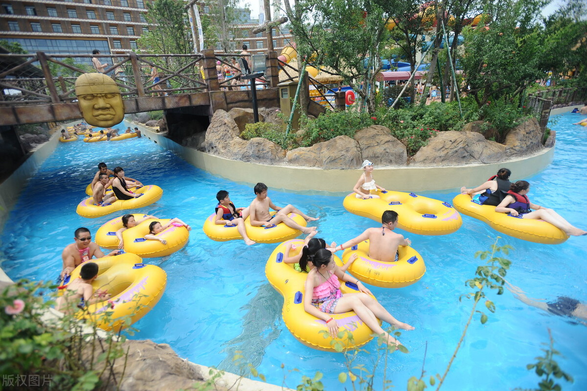 夏日的遐想作文,夏日遐想新加坡