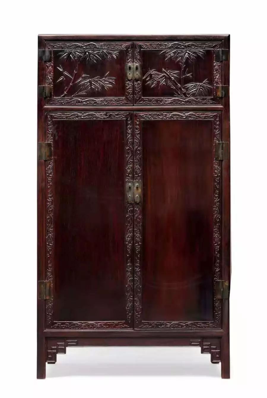 香港拍卖过亿的瓷器图片,香港保利瓷器拍卖图片