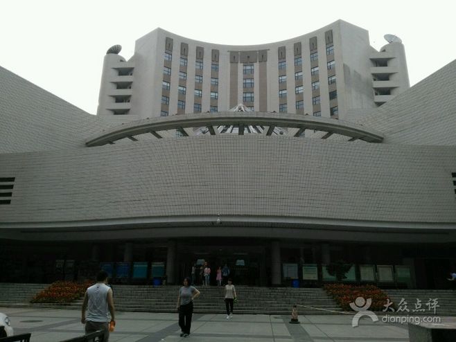 武汉市图书馆新馆在哪,武汉图书馆为什么要开新馆