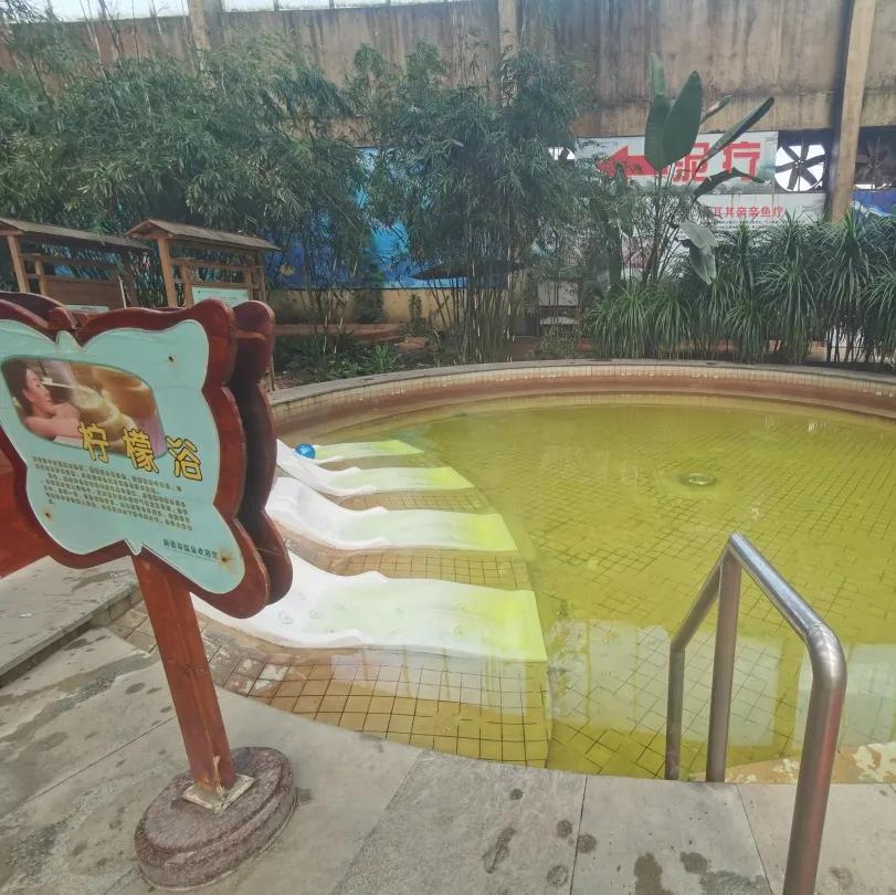 新盈泰温泉度假村视频,新盈泰生态温泉度假村冬季