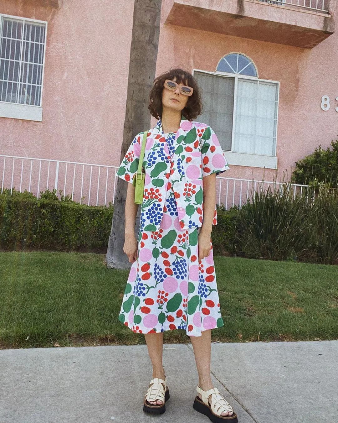 周董新专辑的歌曲,循环听着周杰伦的歌的文案