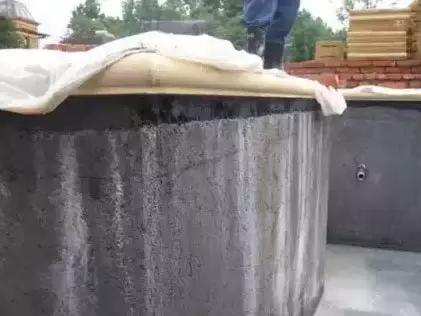 室外地面石材泛碱怎么办,水景石材泛碱如何处理