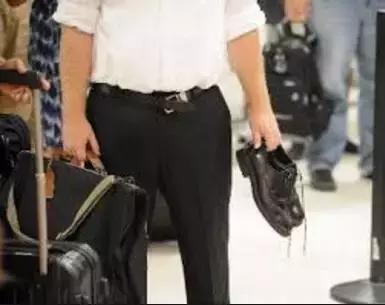 只因带了这些东西，被罚！看完后，澳洲留学生笑了