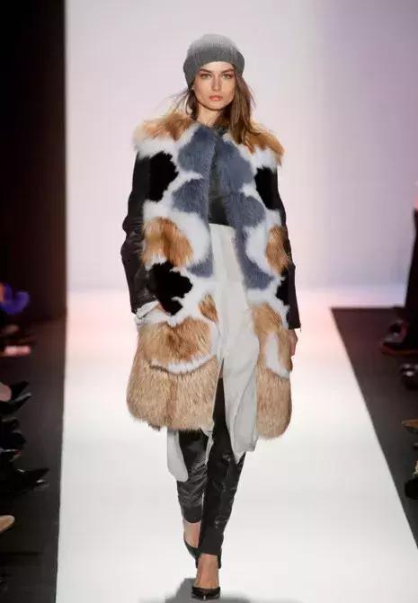 穿衣搭配显瘦套装冬季 (胖妹妹外套冬季显瘦穿搭)