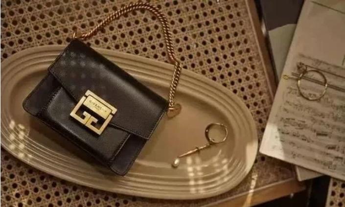 哪个大牌的老花包好看,老花包包都有什么品牌