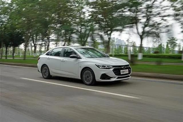 做更好的自己ted,雪佛兰科鲁泽1.0t轻混三缸试驾