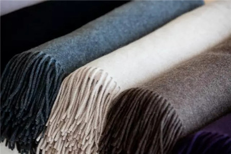 一件Cashmere就是最好的审美：最值得入手的羊绒单品怎么选？