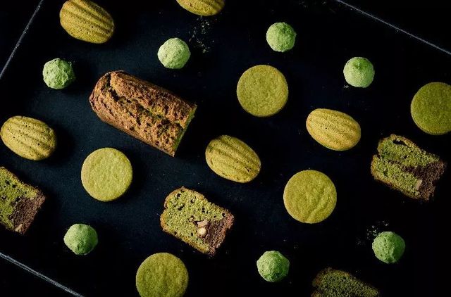 网购28款网红零食，究竟谁是最值得囤的年货？