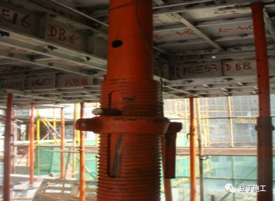 铝模板外模的施工方法,铝模与木模板的区别是什么