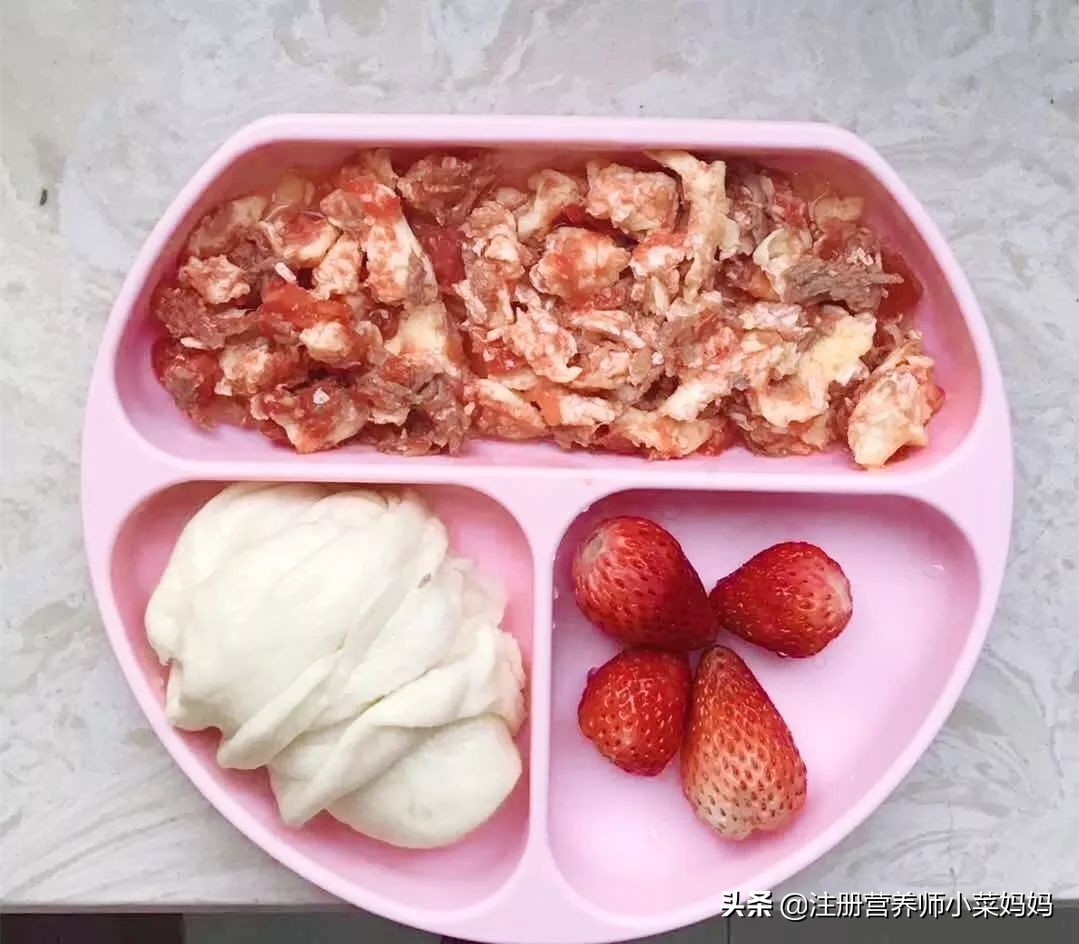 幼儿营养食谱家常做法,炖鲫鱼的家常做法美味又营养