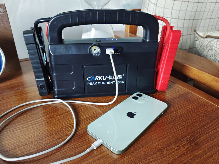 可以给车搭电的移动电源,卡儿酷汽车应急电源效果如何