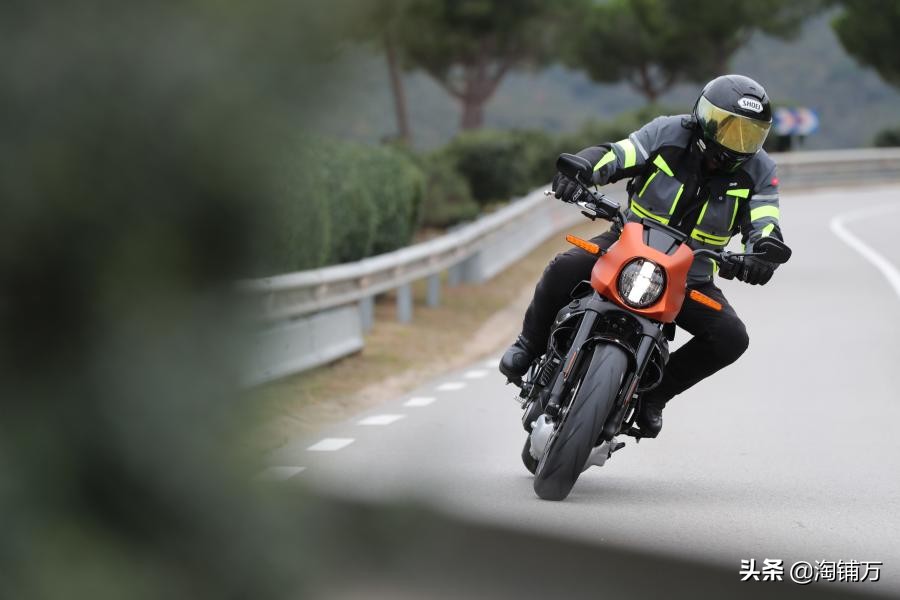 哈雷戴维森livewire报价,哈雷戴维森livewire电动车