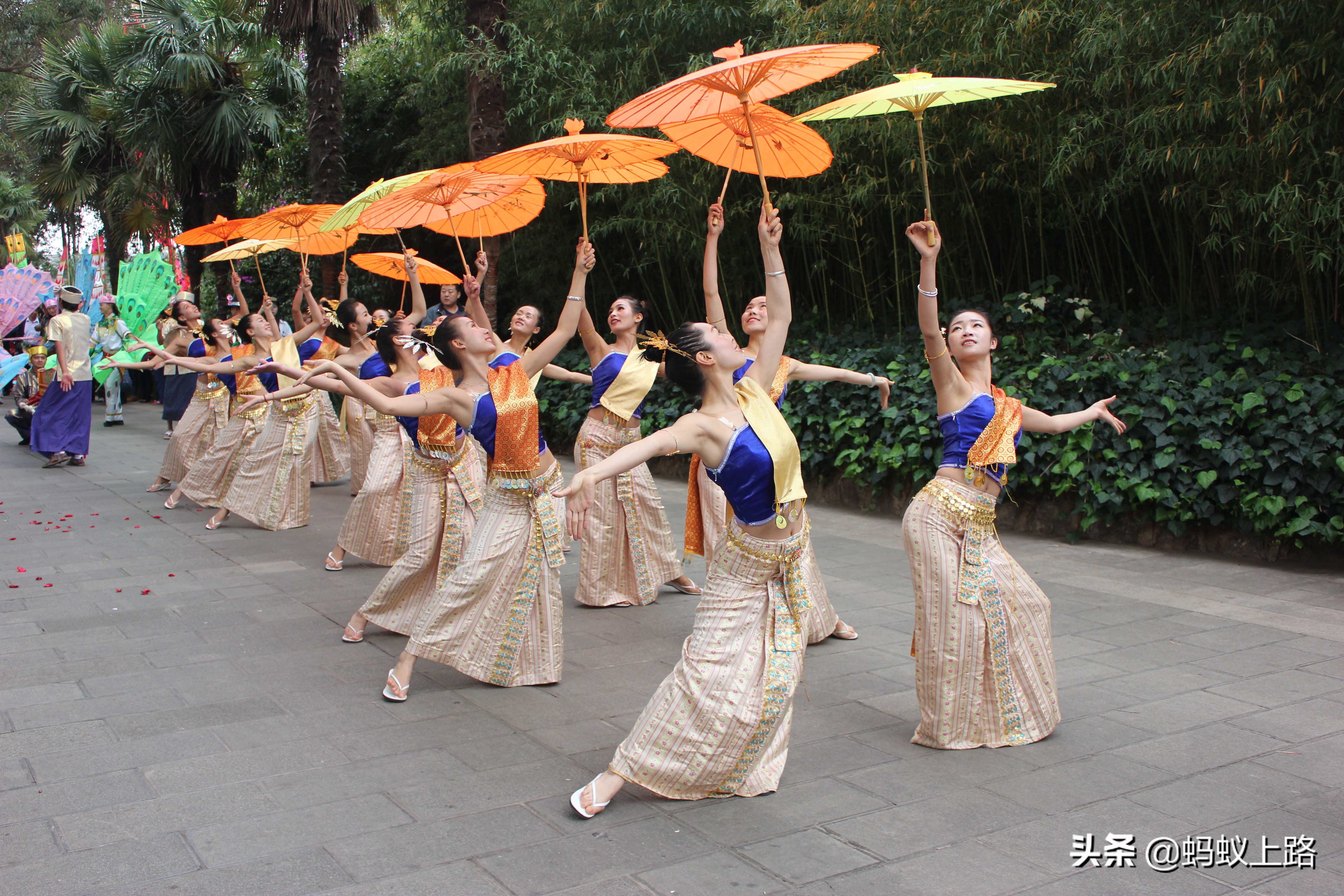 回顾傣族春节盛宴泼水节,云南省傣族泼水节4月几日开始