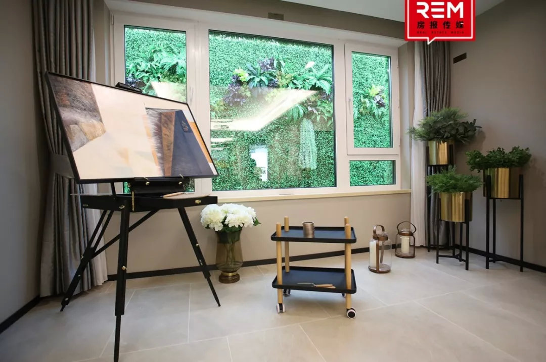 逆袭！原以为它抢了一块普通地块，结果是「亿万富翁」，它摊牌了