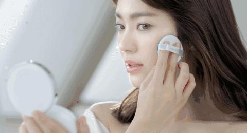 迪奥气垫和香奈儿气垫哪个最好用,迪奥香奈儿阿玛尼粉底液哪个好