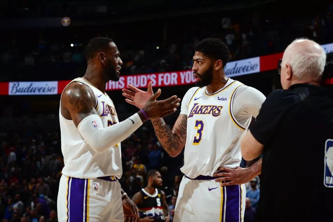 詹姆斯假摔奇才,詹姆斯假摔安德森