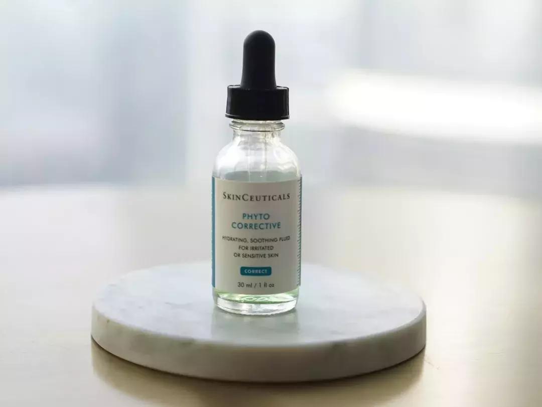 她们用了23年的保养品,她们用到空瓶的保湿单品