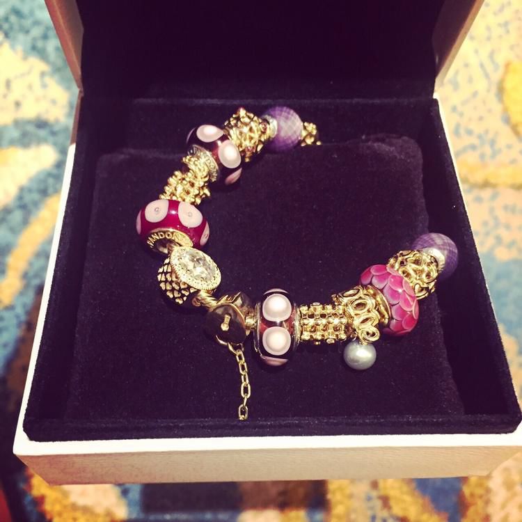 不同颜色的潘多拉有什么区别,经典潘多拉和顶级潘多拉区别